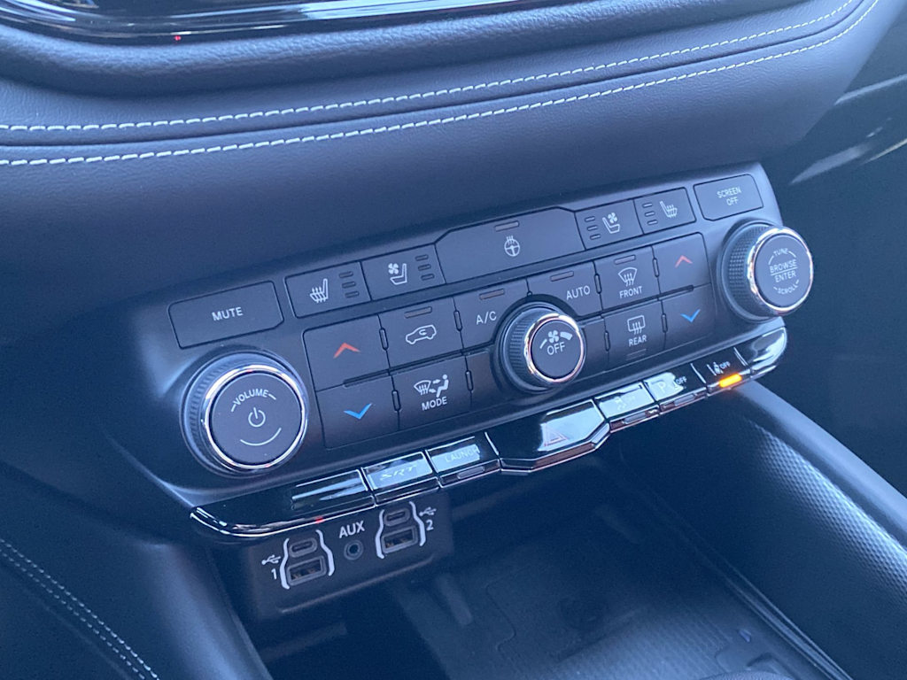Thumbnail: 2024 Dodge Durango - 28