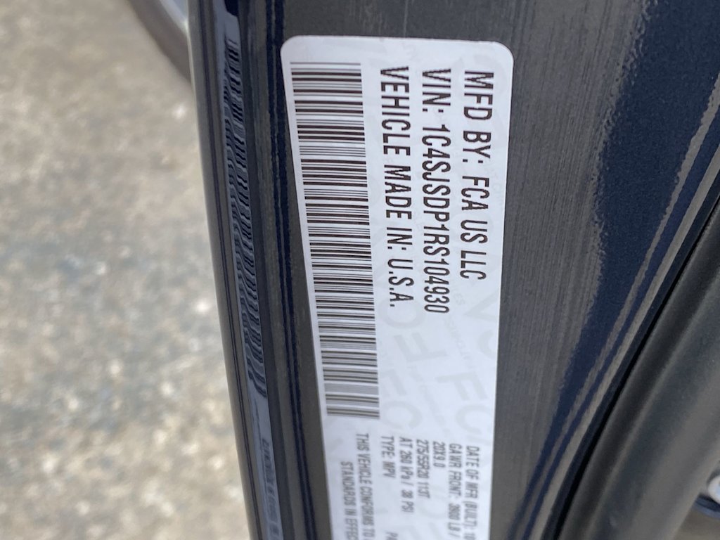 Thumbnail: 2024 Jeep Wagoneer - 11