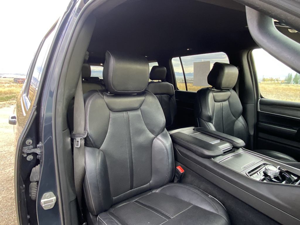 Thumbnail: 2024 Jeep Wagoneer - 7