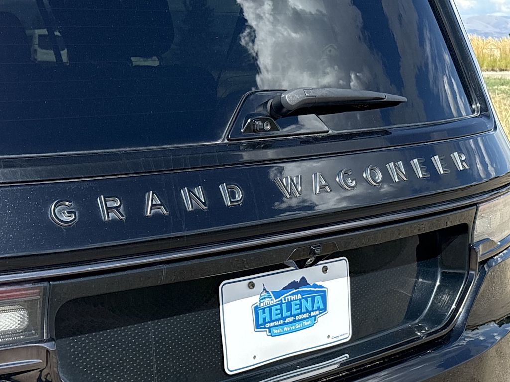 Thumbnail: 2024 Jeep Grand Wagoneer L - 7