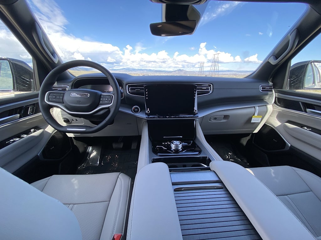 Thumbnail: 2026 Jeep Grand Wagoneer - 2