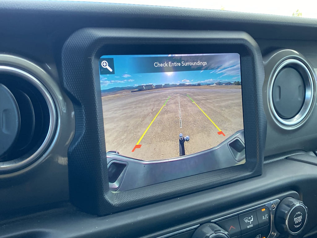 Thumbnail: 2022 Jeep Gladiator - 24