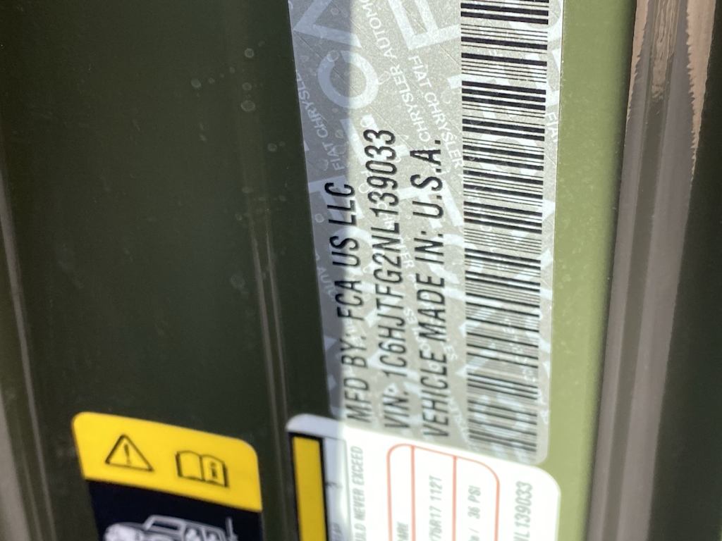 Thumbnail: 2022 Jeep Gladiator - 13