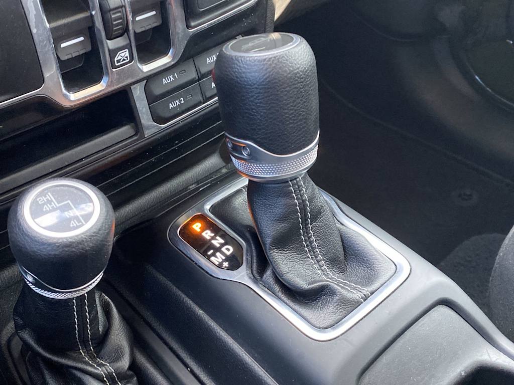 Thumbnail: 2022 Jeep Gladiator - 11