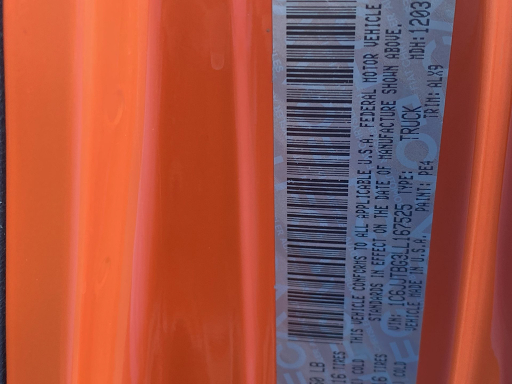 Thumbnail: 2020 Jeep Gladiator - 21