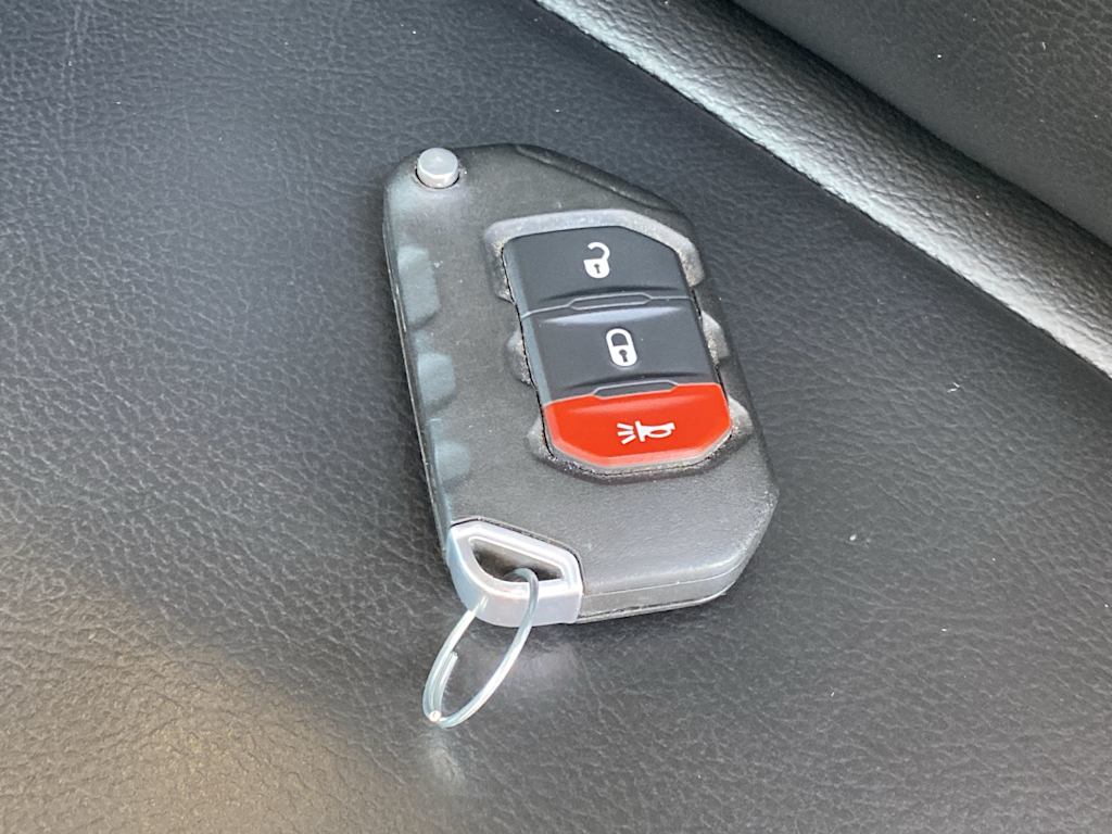 Thumbnail: 2020 Jeep Gladiator - 11