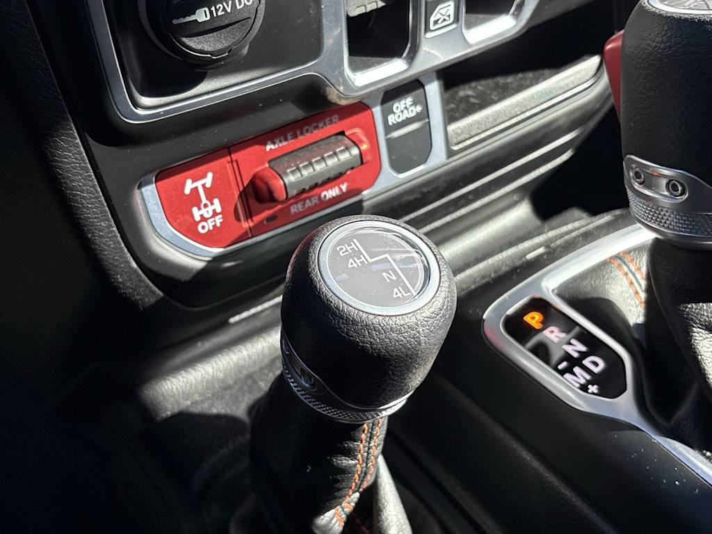 Thumbnail: 2021 Jeep Gladiator - 14