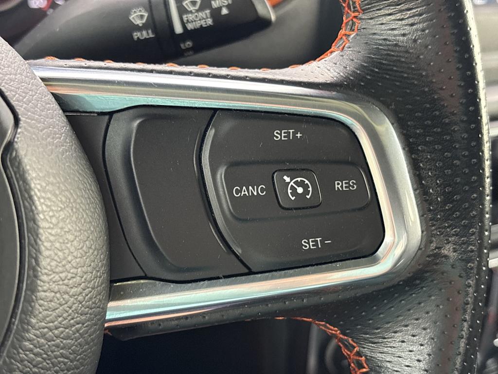 Thumbnail: 2021 Jeep Gladiator - 31