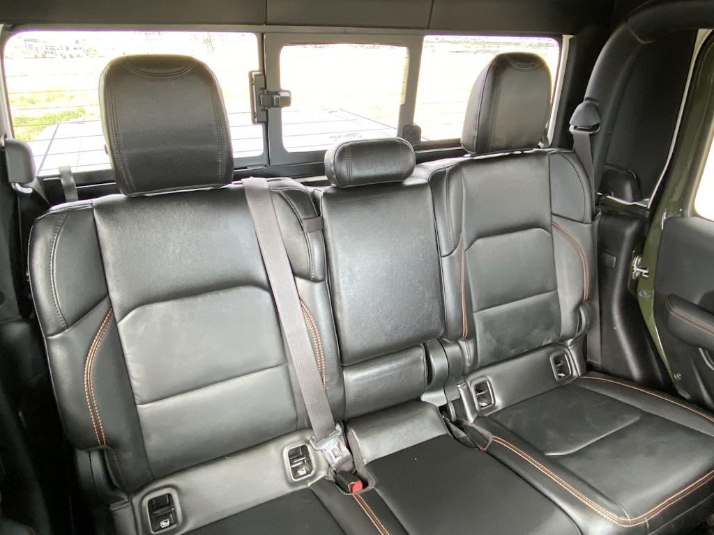 Thumbnail: 2023 Jeep Gladiator - 9