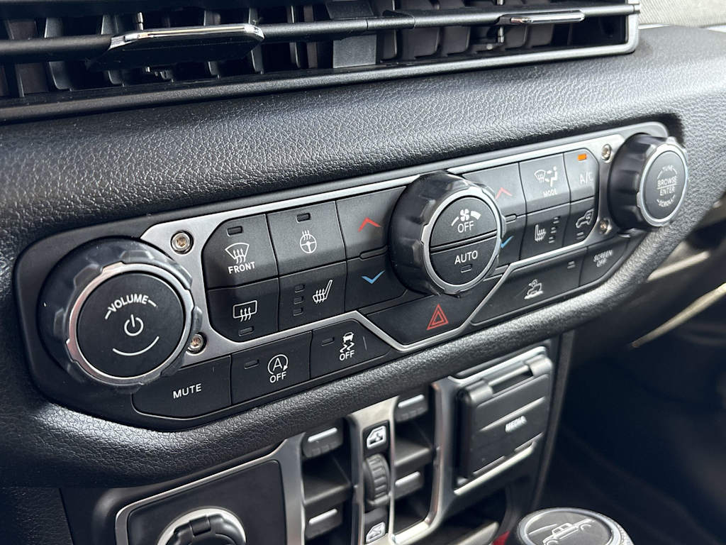 Thumbnail: 2026 Jeep Gladiator - 28