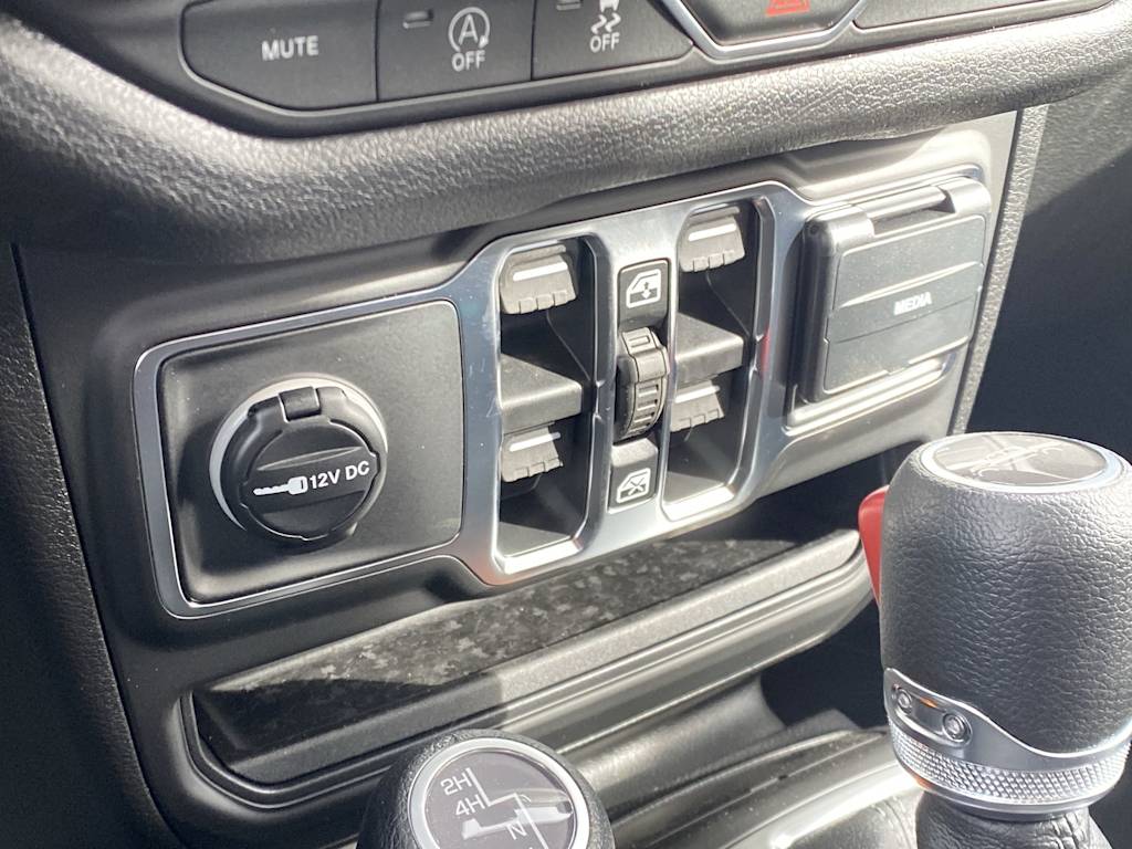 Thumbnail: 2026 Jeep Gladiator - 13