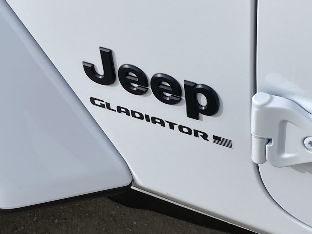 Thumbnail: 2026 Jeep Gladiator - 7