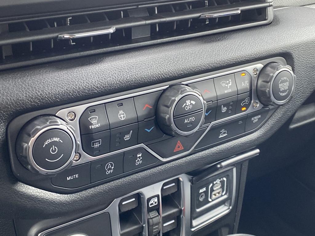 Thumbnail: 2026 Jeep Gladiator - 30