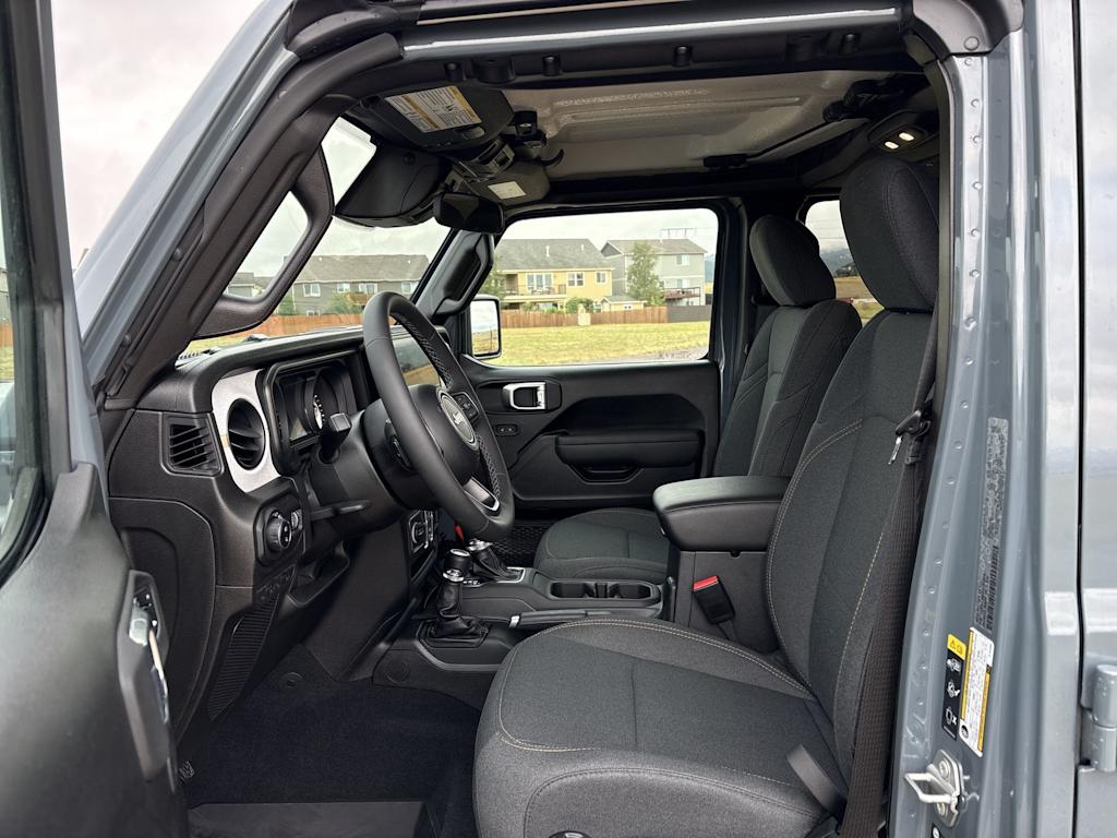 Thumbnail: 2026 Jeep Gladiator - 9