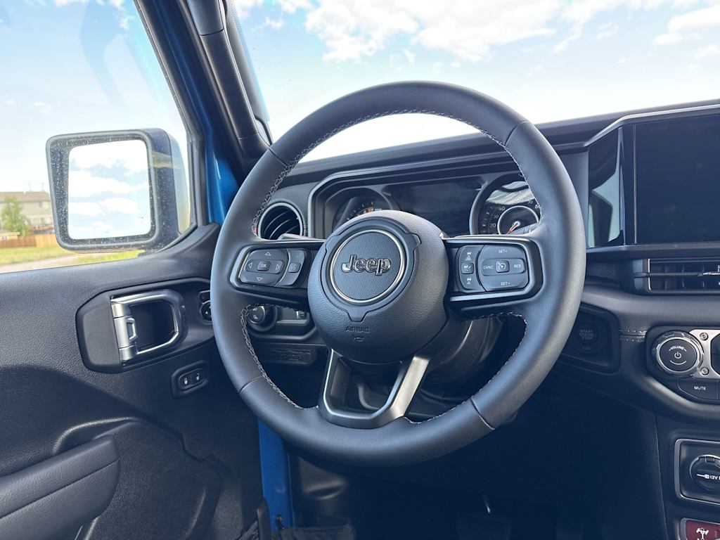 Thumbnail: 2026 Jeep Gladiator - 7