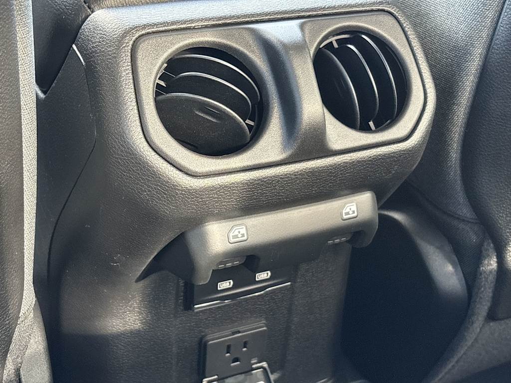 Thumbnail: 2026 Jeep Gladiator - 37