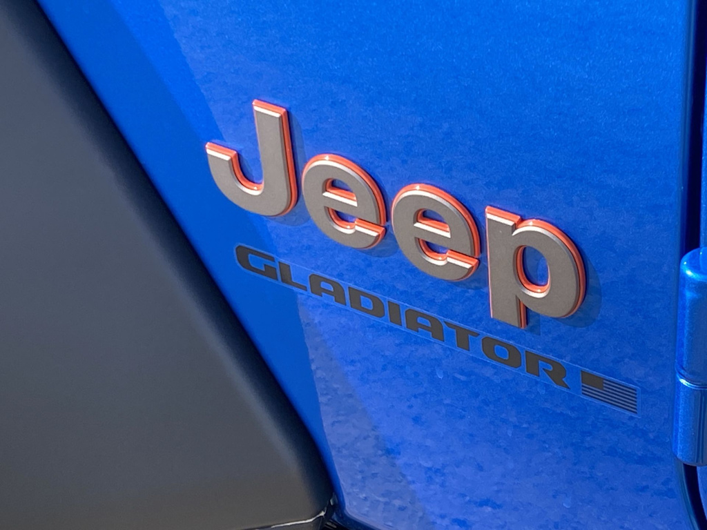Thumbnail: 2026 Jeep Gladiator - 7