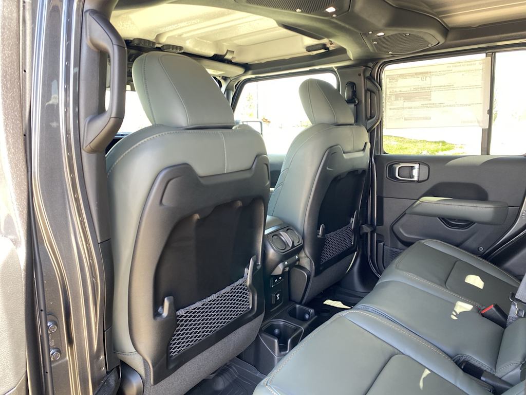 Thumbnail: 2026 Jeep Gladiator - 12