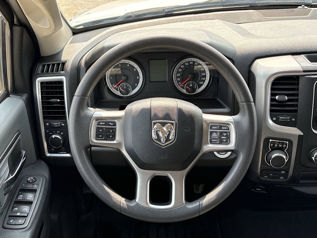 Thumbnail: 2024 RAM 1500 - 9