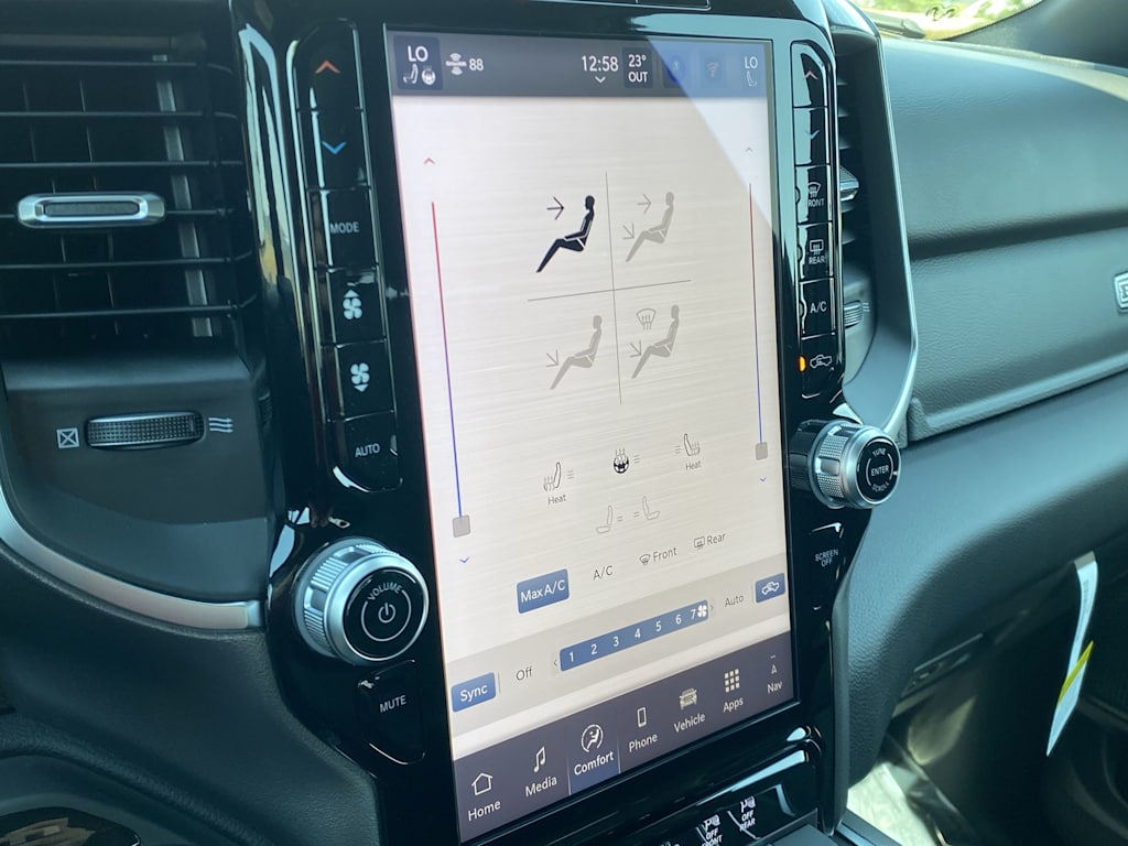 Thumbnail: 2026 RAM 1500 - 27