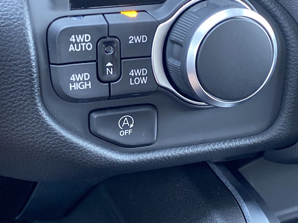 Thumbnail: 2026 RAM 1500 - 28