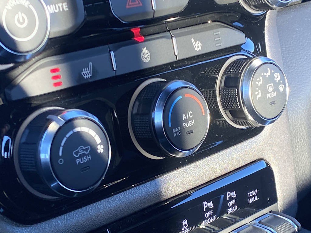 Thumbnail: 2026 RAM 1500 - 27