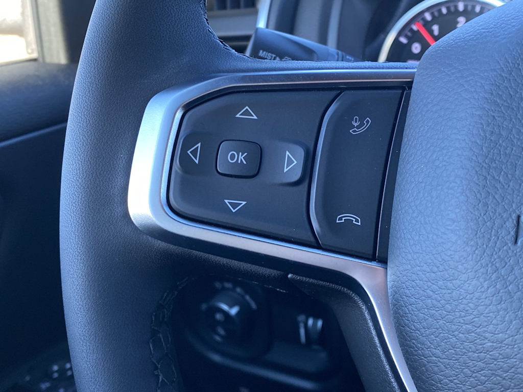 Thumbnail: 2026 RAM 1500 - 26