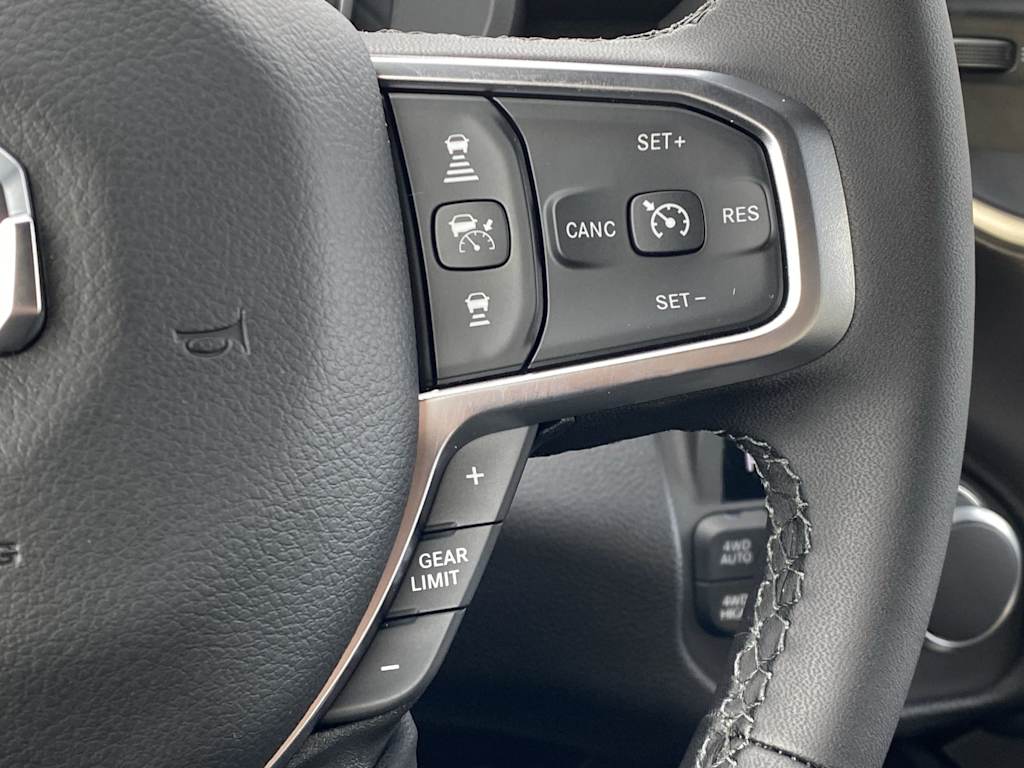 Thumbnail: 2026 RAM 1500 - 26