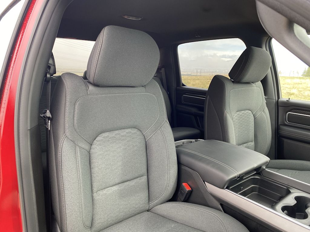 Thumbnail: 2026 RAM 1500 - 10
