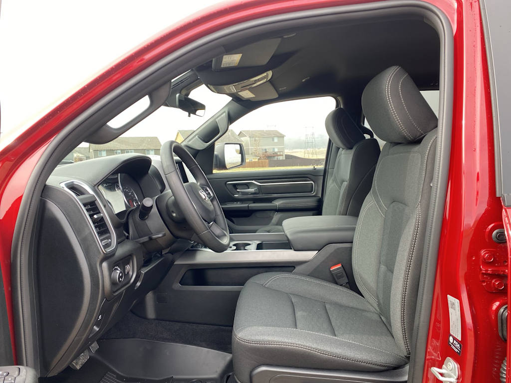 Thumbnail: 2026 RAM 1500 - 9