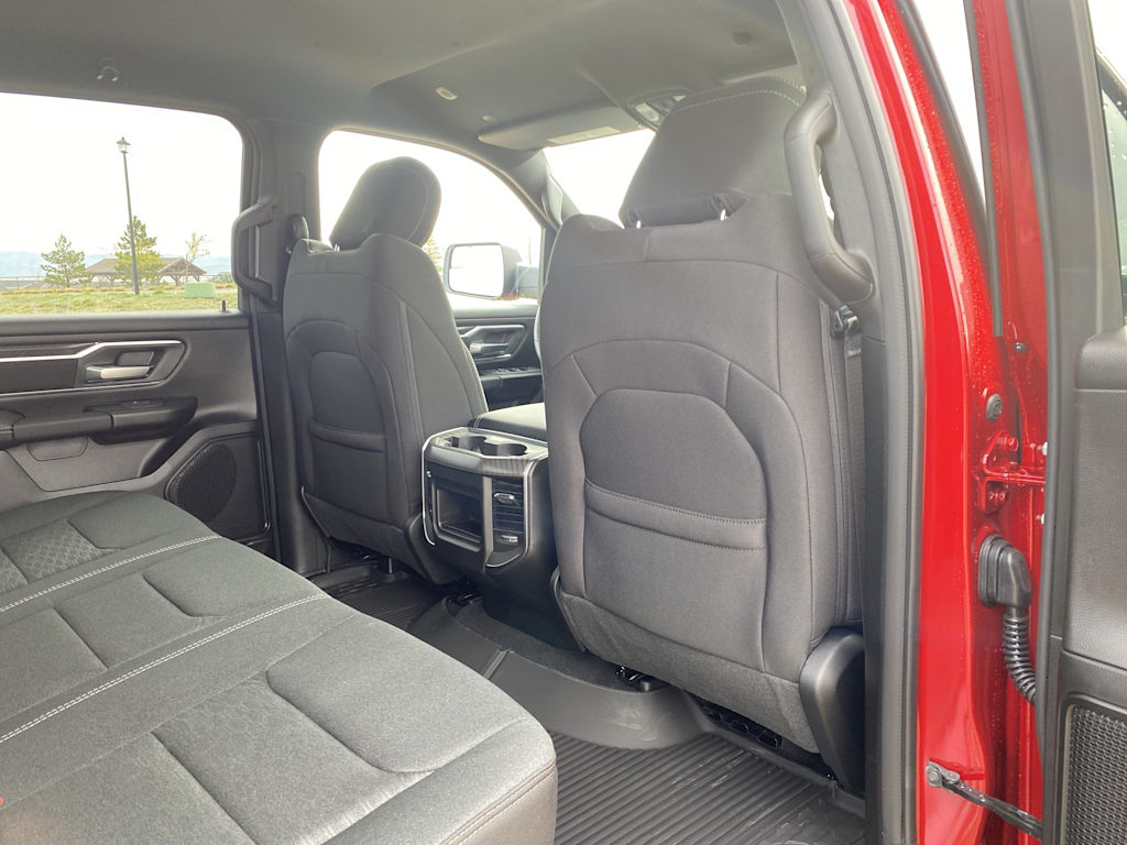 Thumbnail: 2026 RAM 1500 - 35