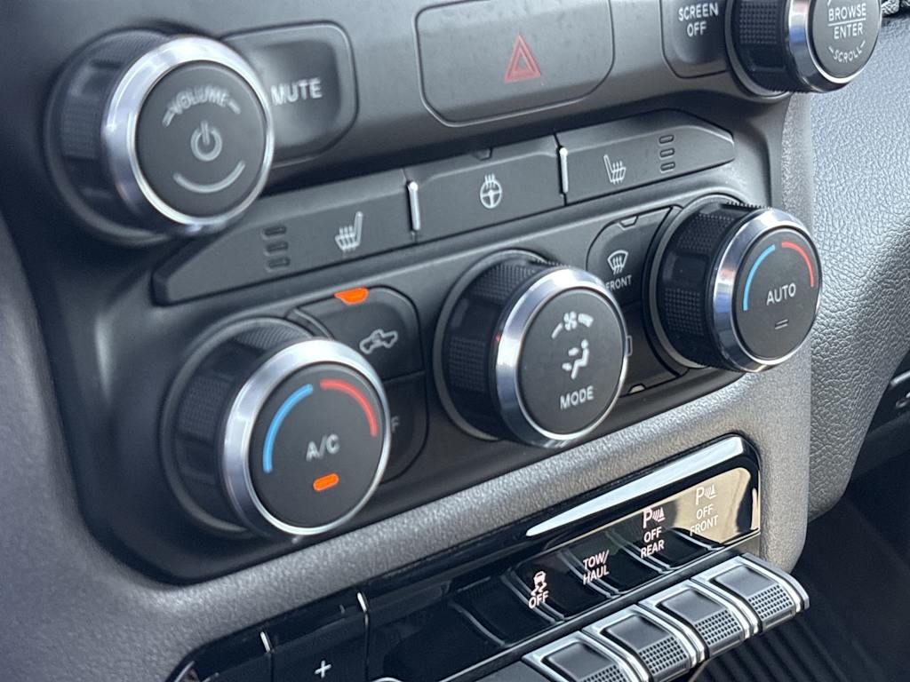Thumbnail: 2022 RAM 1500 - 28