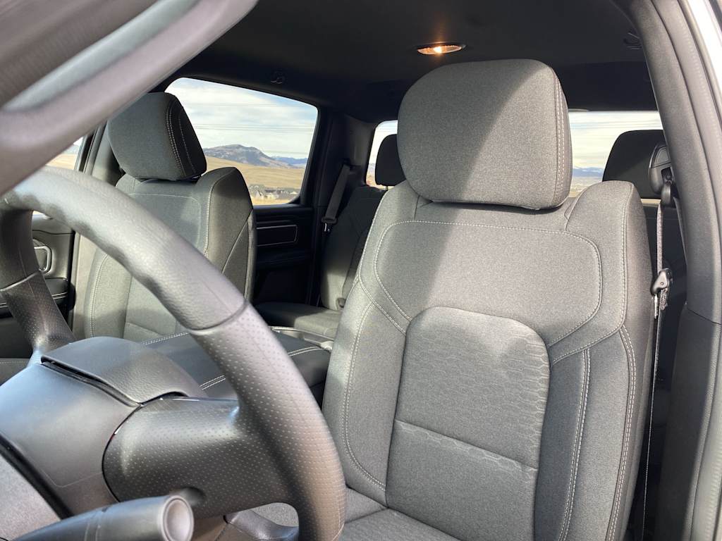 Thumbnail: 2026 RAM 1500 - 25
