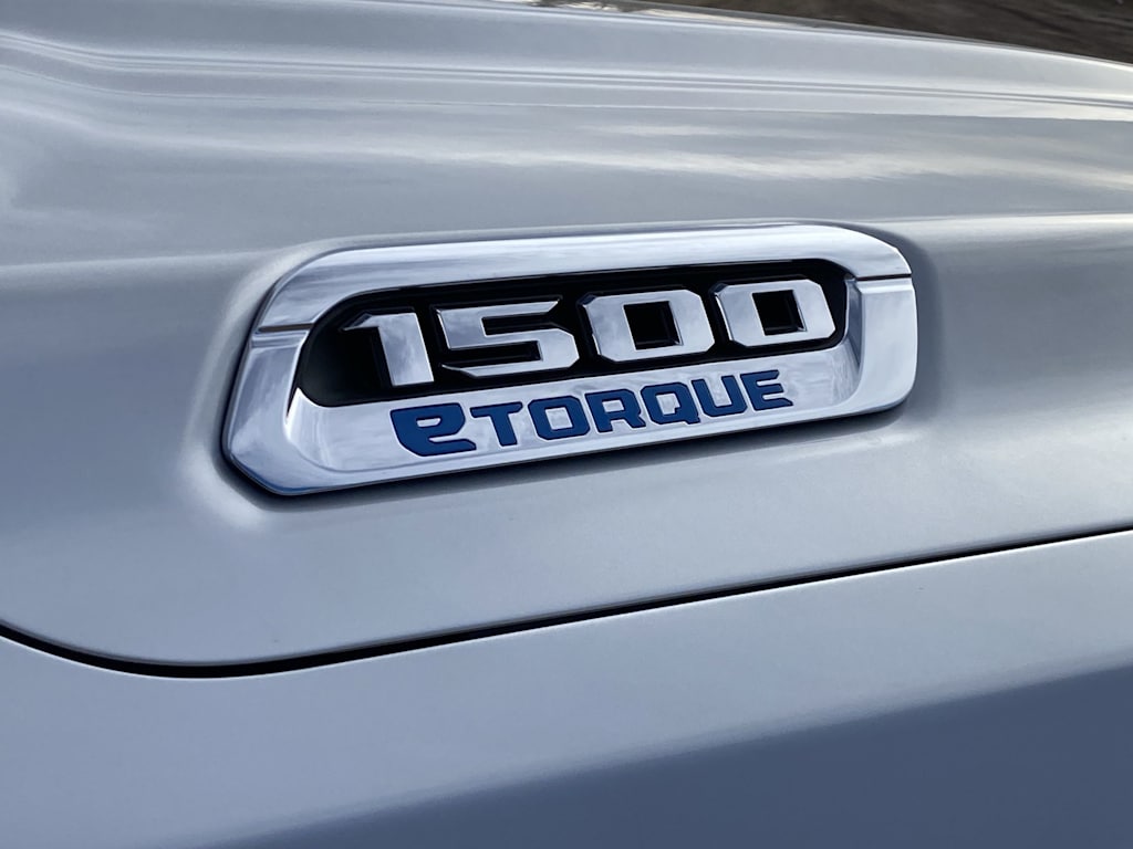 Thumbnail: 2026 RAM 1500 - 7
