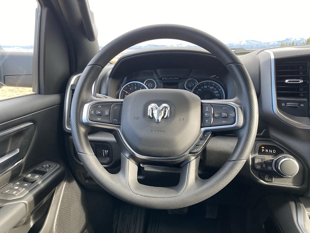 Thumbnail: 2026 RAM 1500 - 8