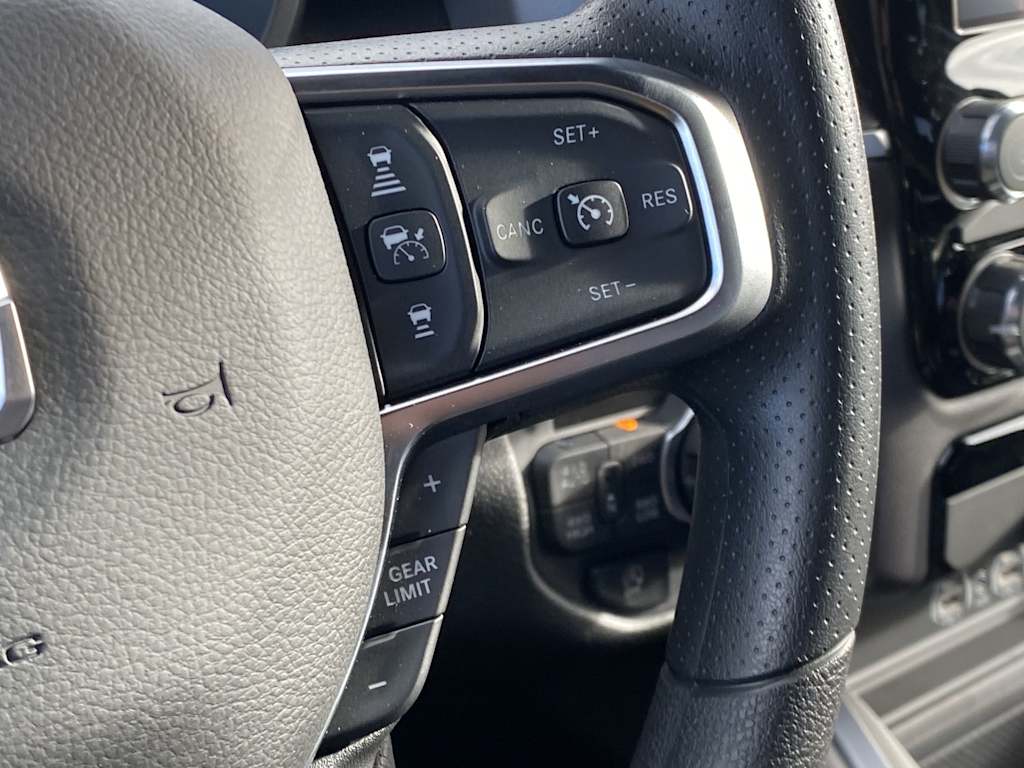 Thumbnail: 2026 RAM 1500 - 36
