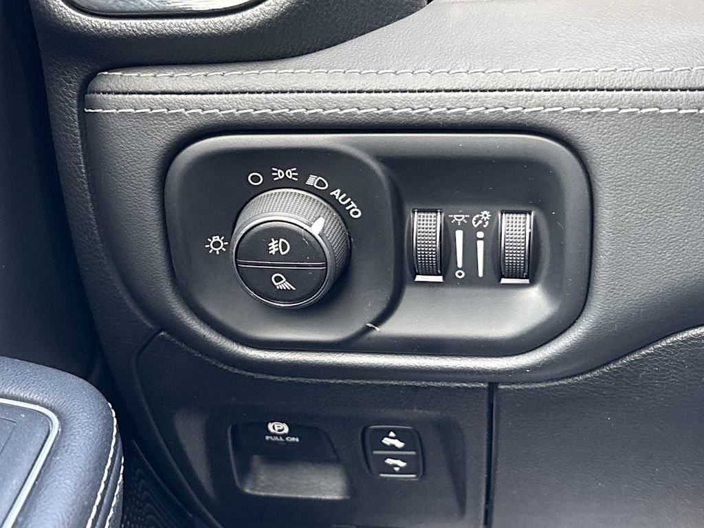 Thumbnail: 2024 RAM 1500 - 28