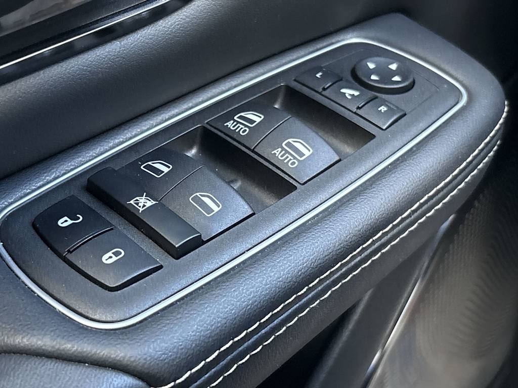 Thumbnail: 2024 RAM 1500 - 26