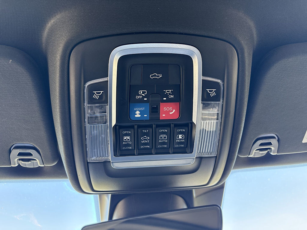Thumbnail: 2019 RAM 1500 - 31