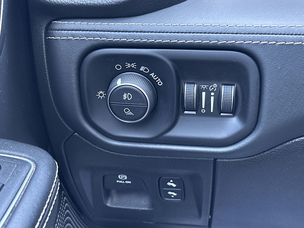 Thumbnail: 2019 RAM 1500 - 27