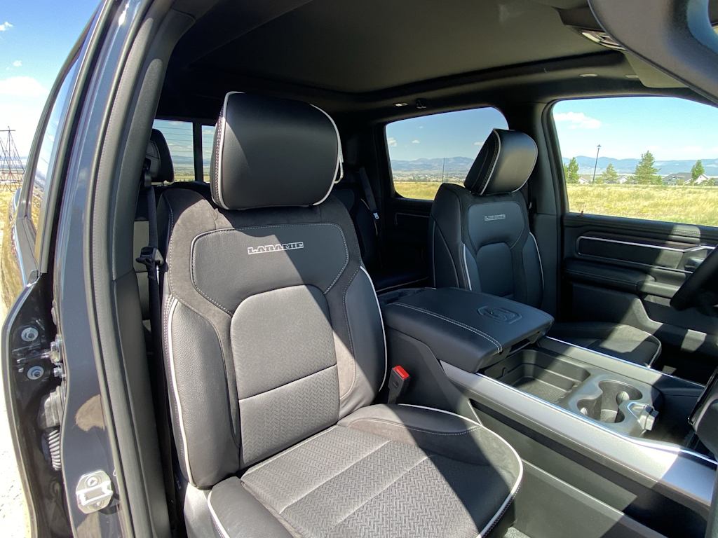 Thumbnail: 2026 RAM 1500 - 7