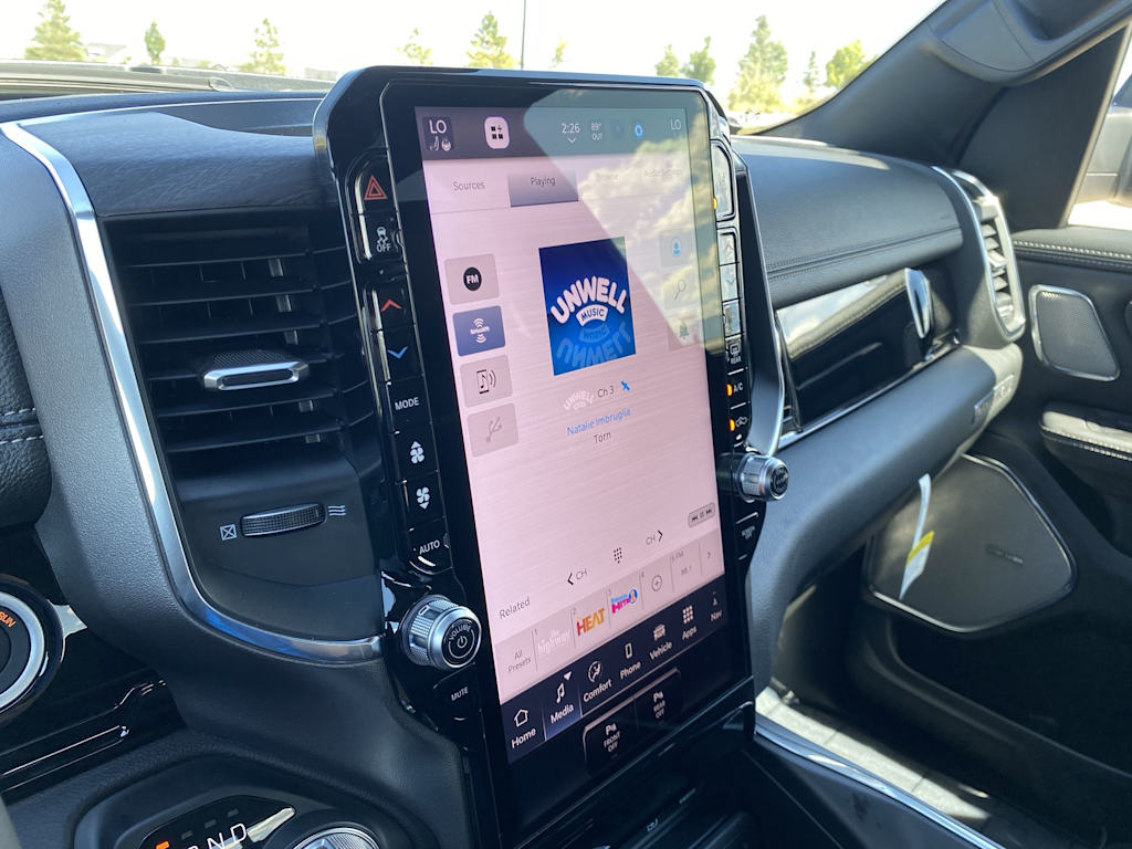 Thumbnail: 2026 RAM 1500 - 9