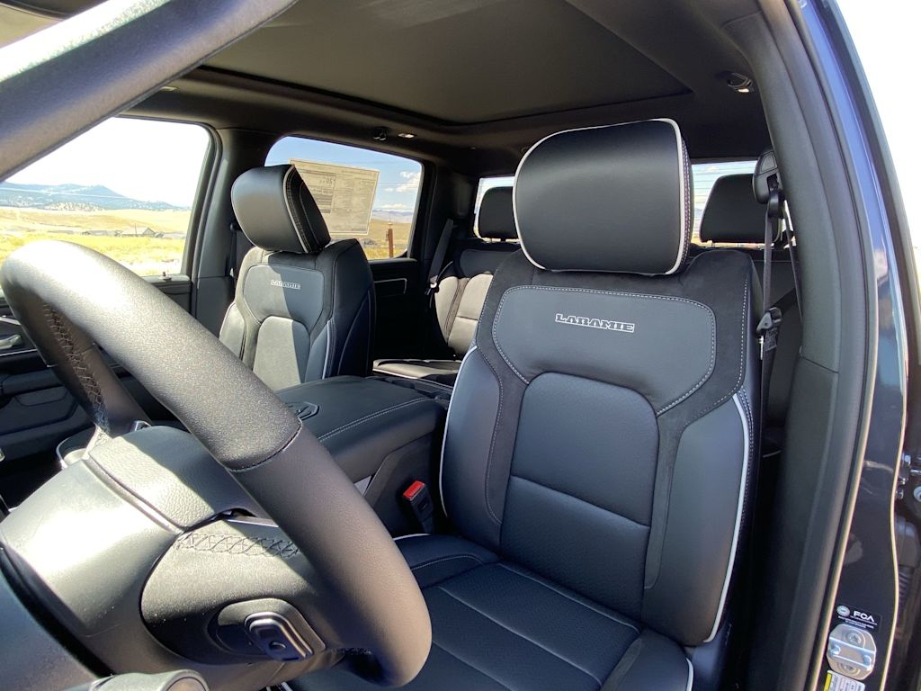 Thumbnail: 2026 RAM 1500 - 6