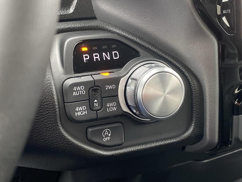 Thumbnail: 2025 RAM 1500 - 21