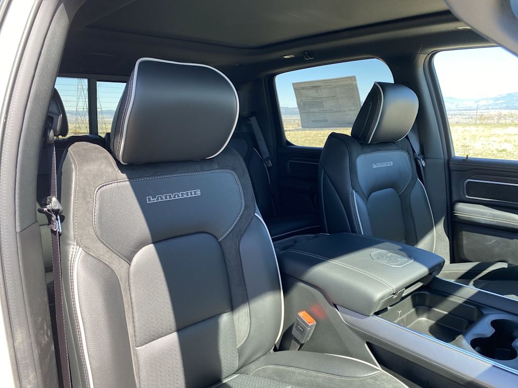 Thumbnail: 2026 RAM 1500 - 10