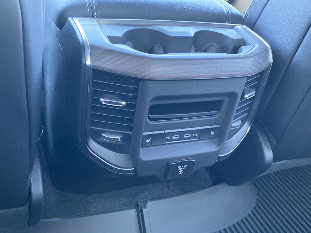 Thumbnail: 2026 RAM 1500 - 38