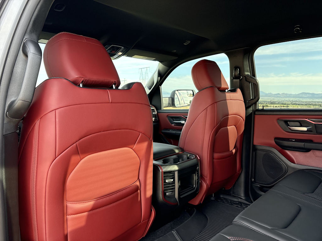 Thumbnail: 2025 RAM 1500 - 11