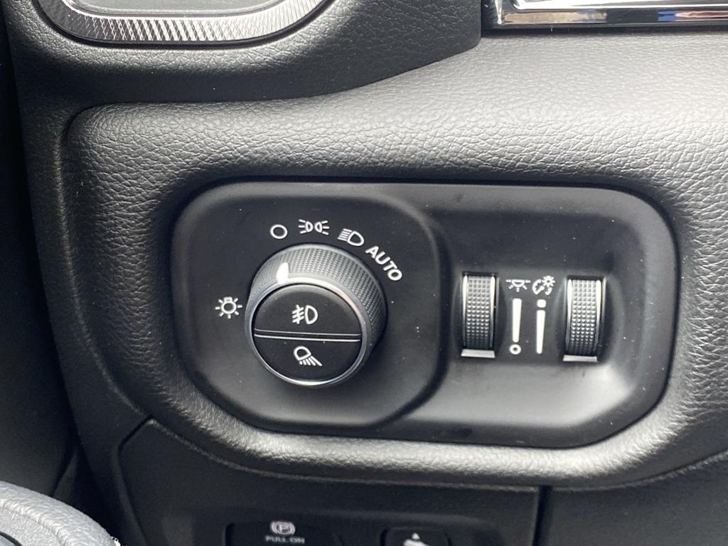 Thumbnail: 2026 RAM 1500 - 27