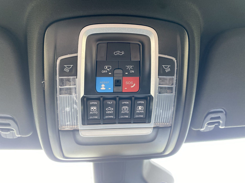 Thumbnail: 2026 RAM 1500 - 30