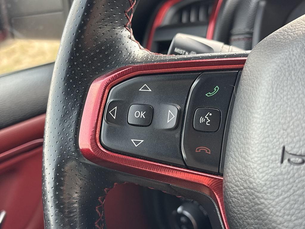 Thumbnail: 2019 RAM 1500 - 32